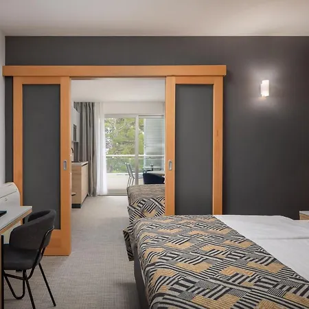 Noemia Aparthotel